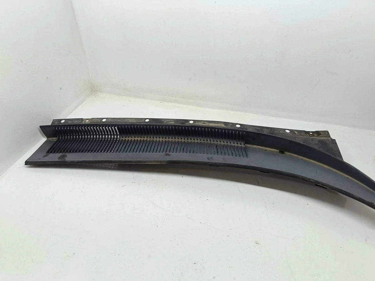 Hyundai Santa Fe Under Hood Panel 8616126000