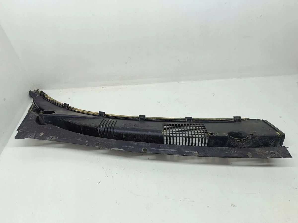 Hyundai Santa Fe 8615126000 - Underdel