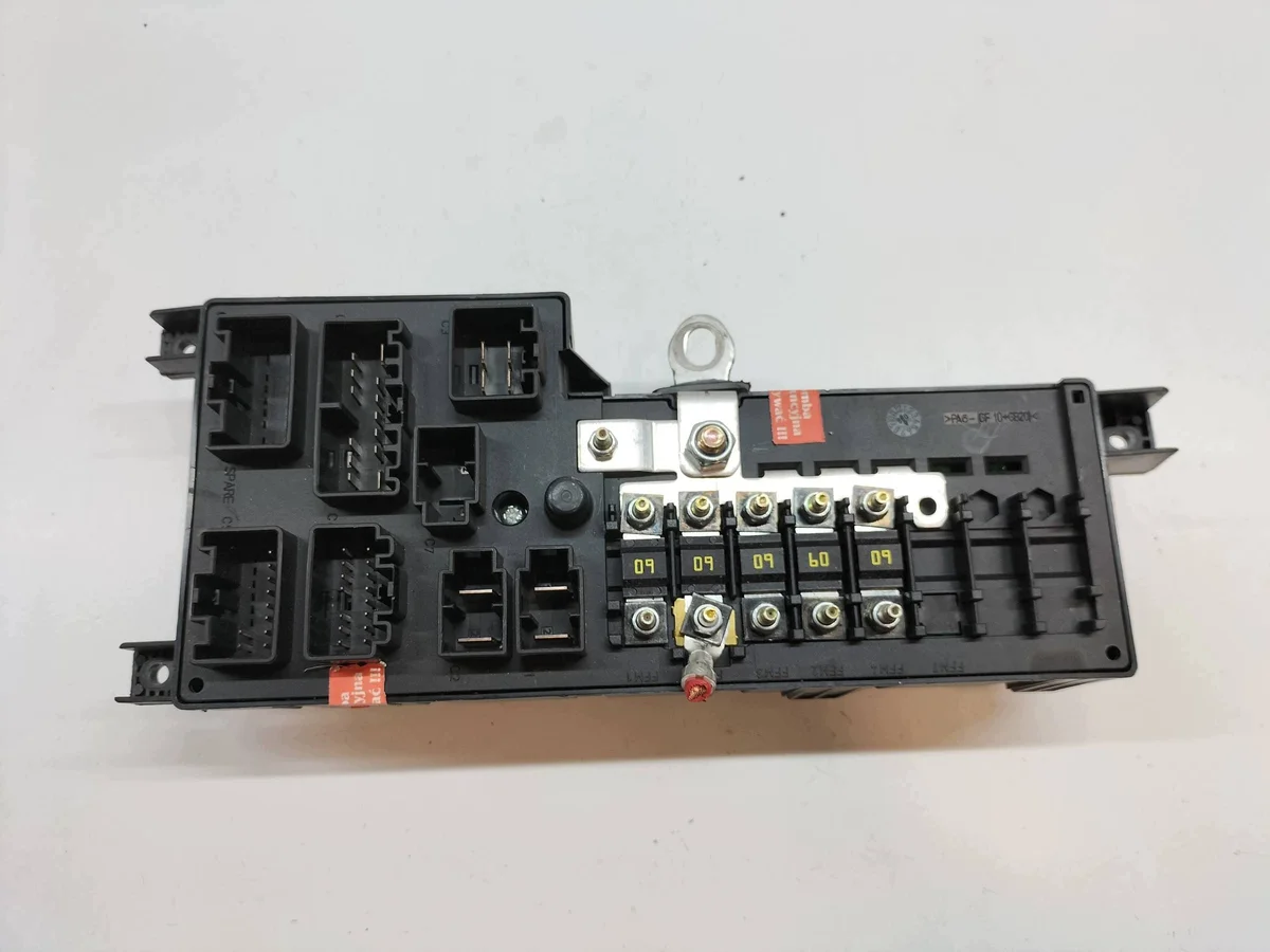 Fuse Box Module Volvo S60 I 2.4 D 130KM image 5