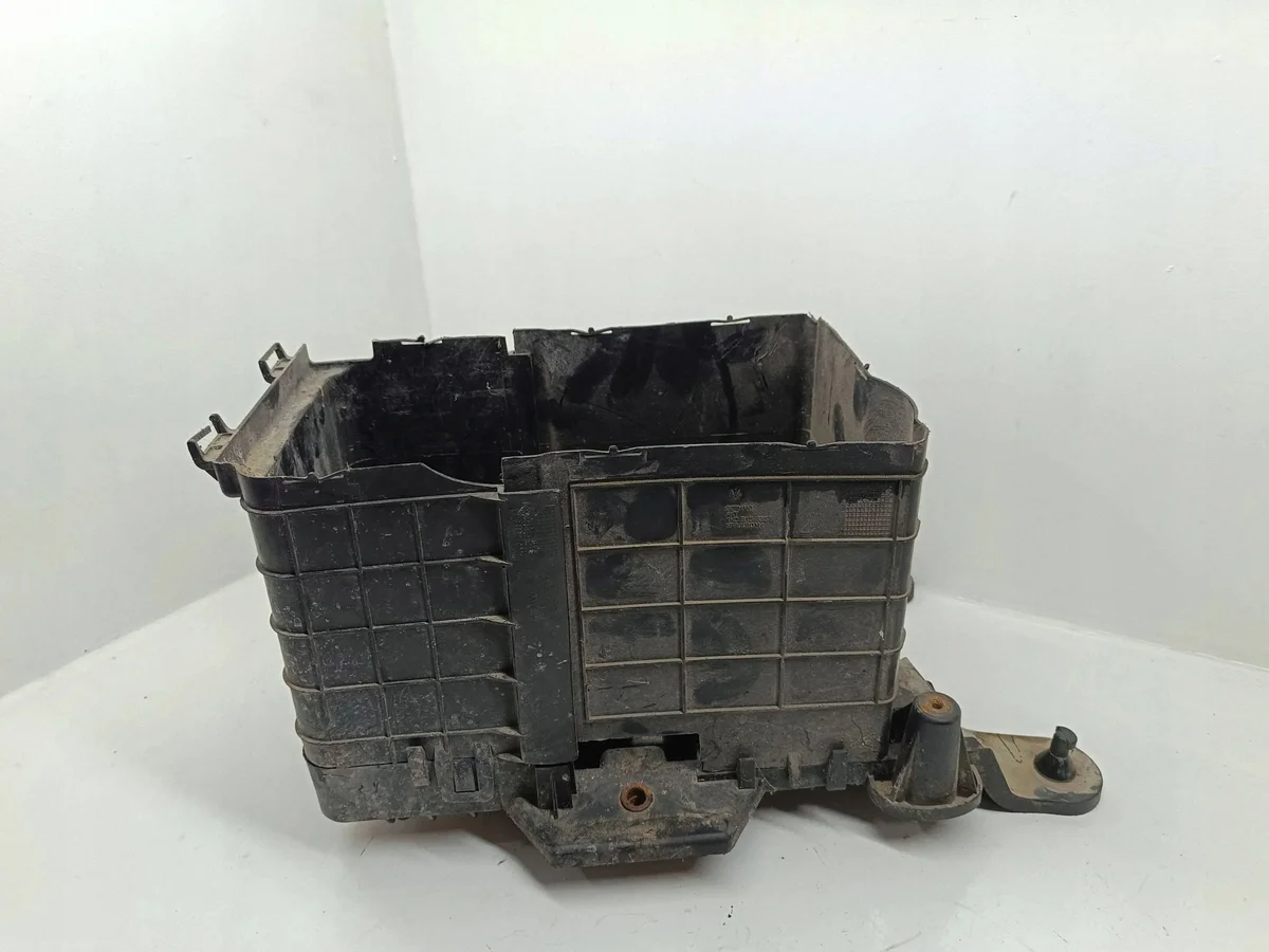 Support batterie VW Touran 1K0915333B