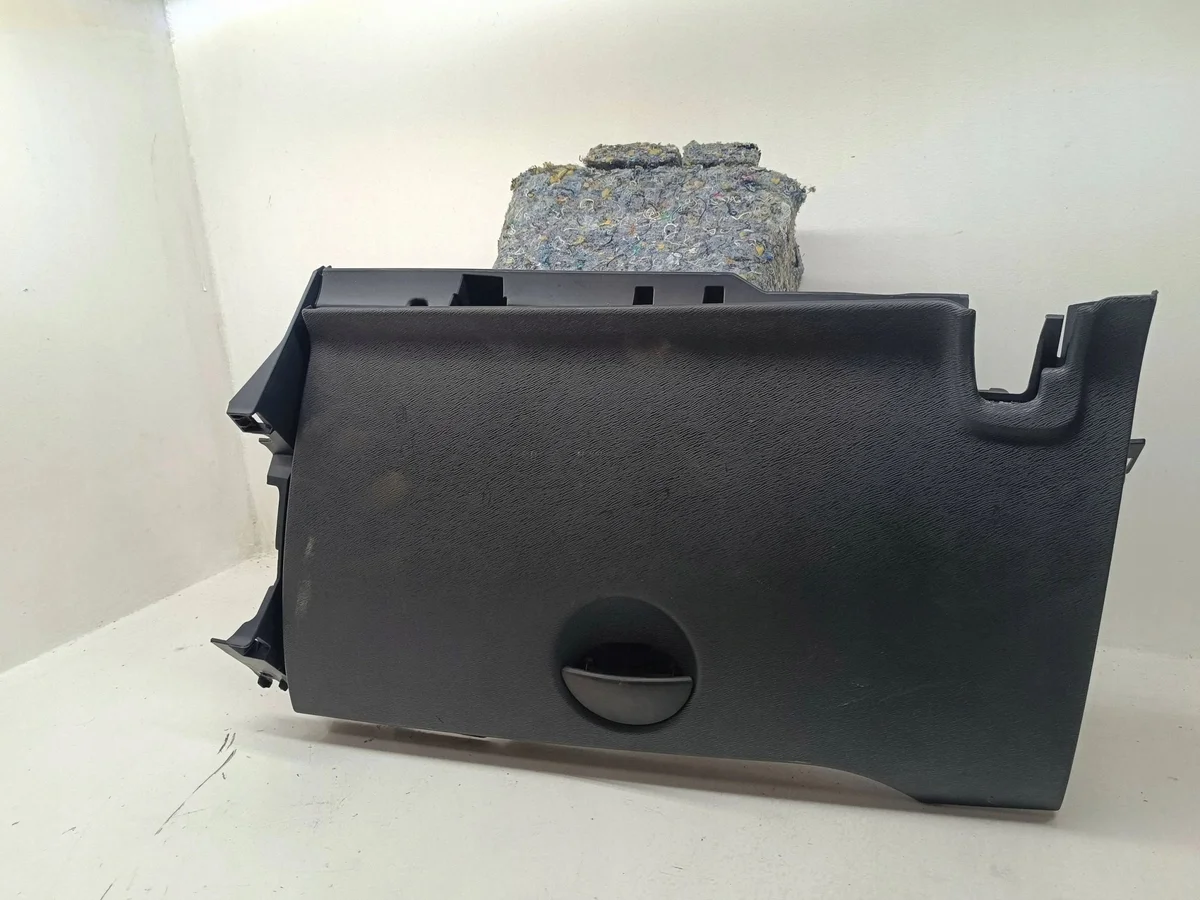 Schowek Mercedes-Benz Citan W415 685003683R