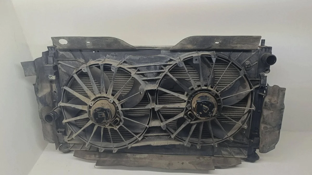 Jäähdyttimen tuuletin Dodge Caliber ISA3041