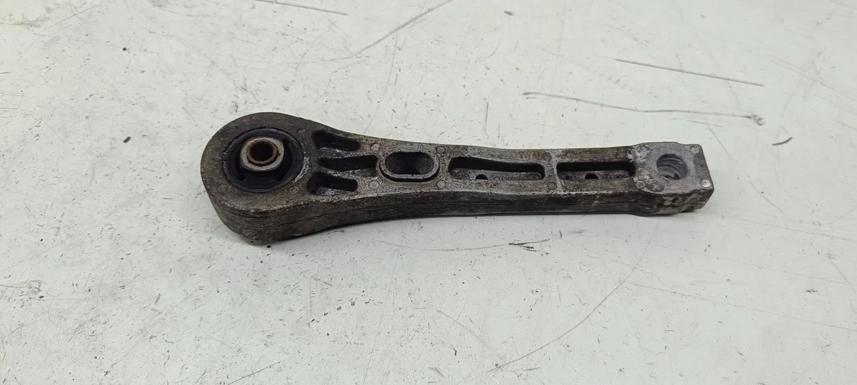 Suporte Motor VW Passat B6 3C0199855L Usado