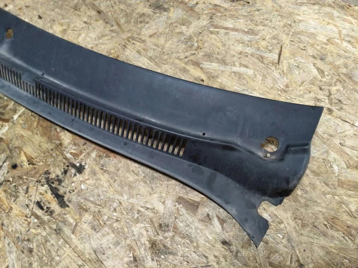 VW Multivan T5 Under Dashboard Panel 7H1819403A image 3