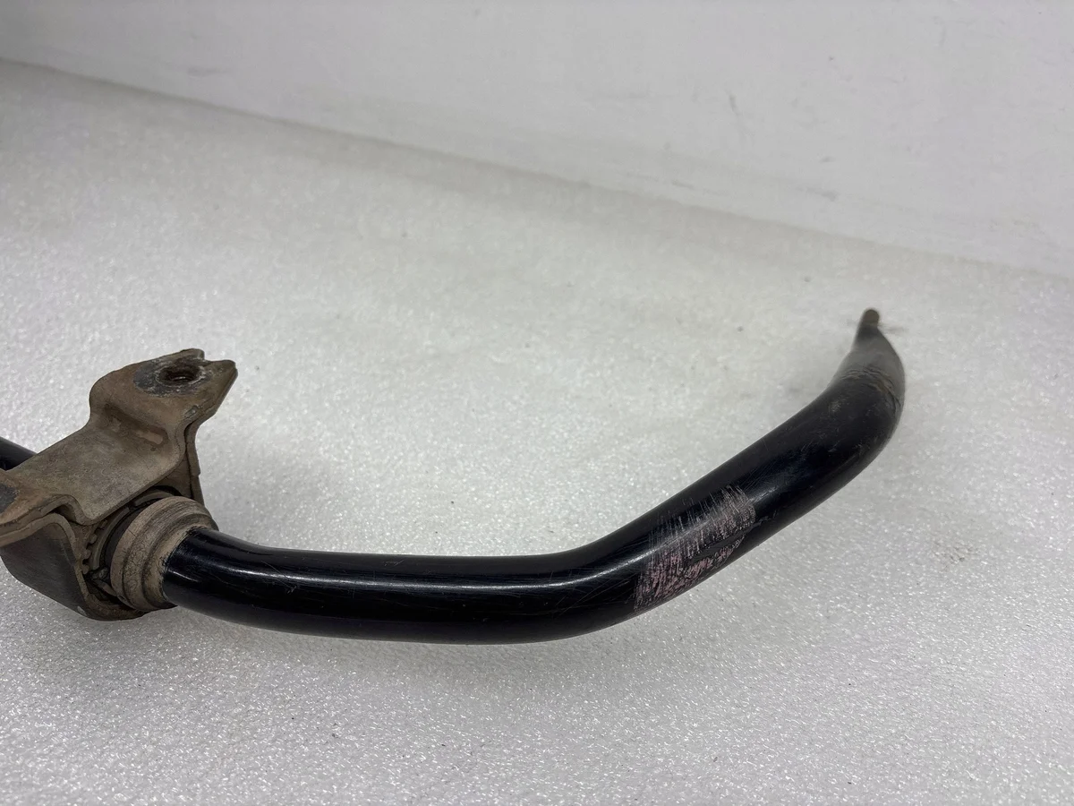 Stabilisateur arrière VW Passat B6 1K0411335C image 4
