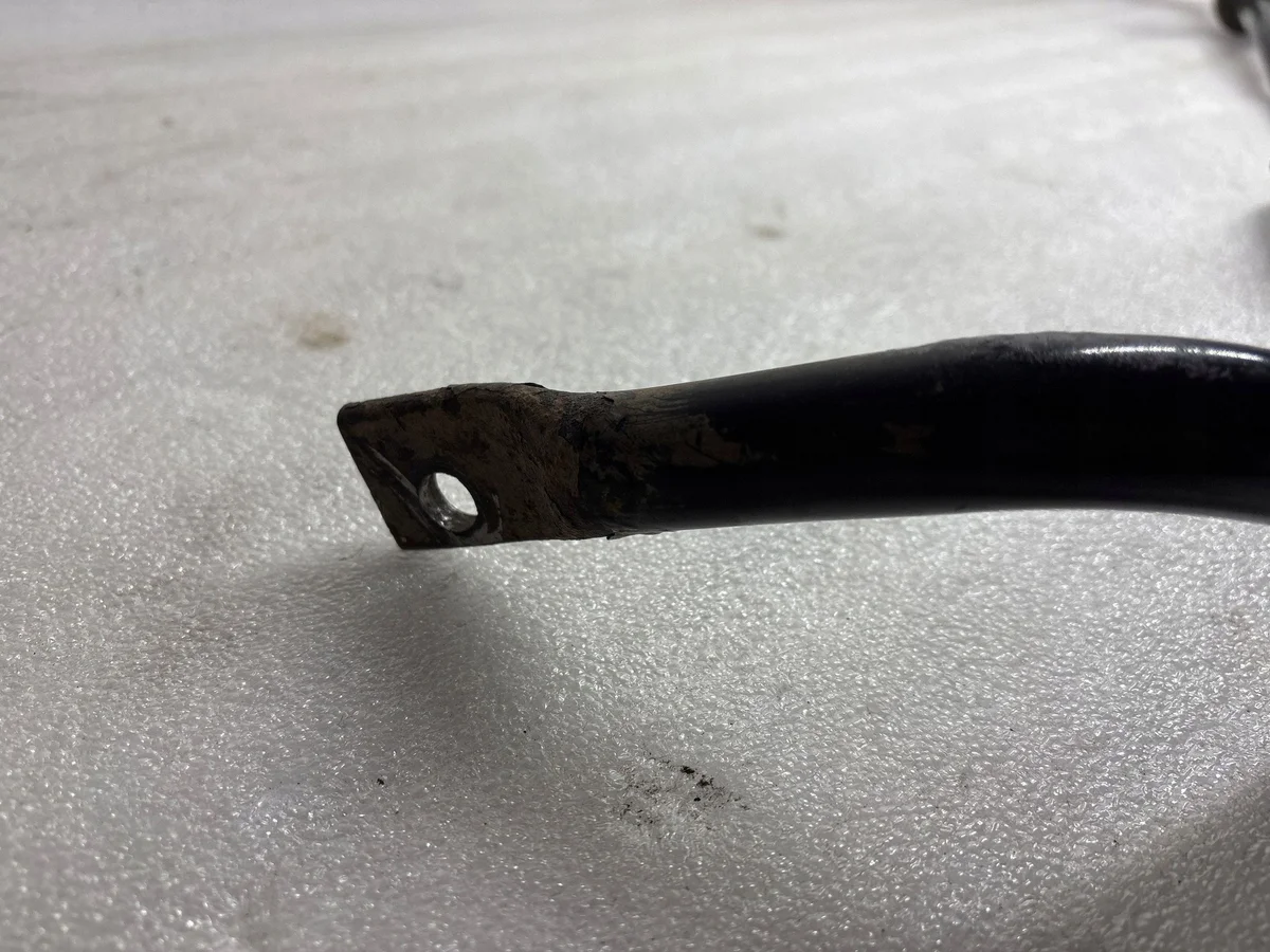 Stabilisateur arrière VW Passat B6 1K0411335C image 6