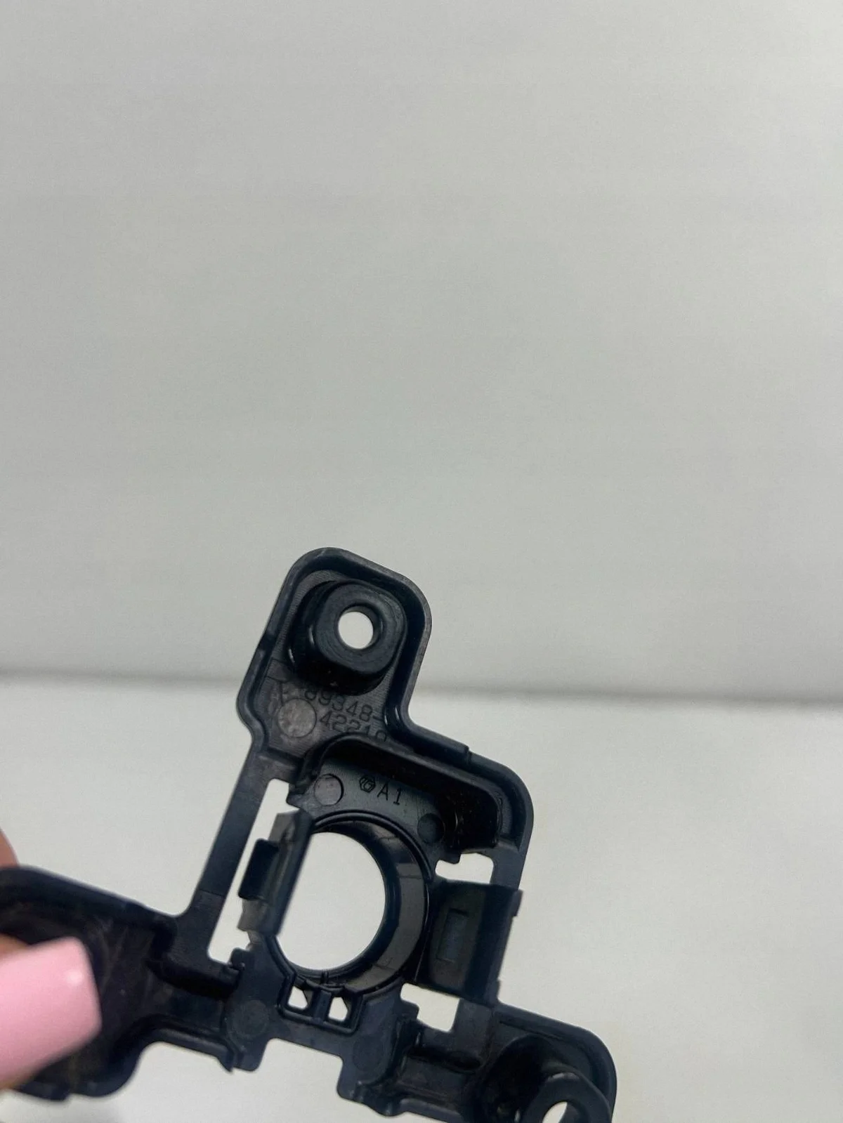 Halter Parksensoren Vorne Toyota RAV 4 8934842210 image 3