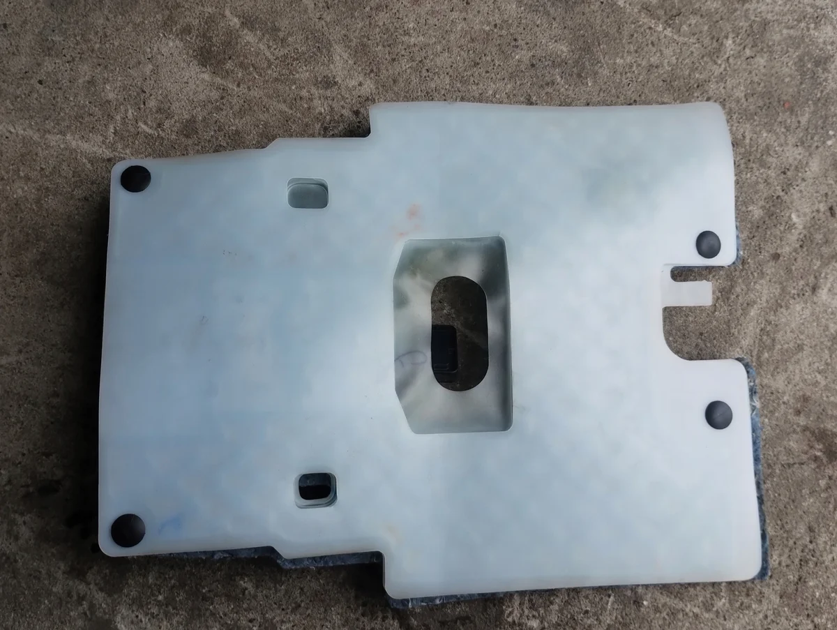 Mata fotela Ford Fusion MK5 DS73-603B16-AD