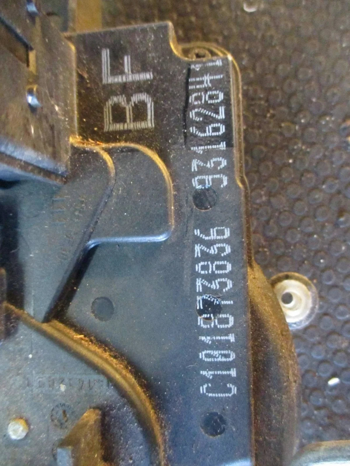 Fechadura Porta Esquerda Opel Tigra B C101873836 image 4