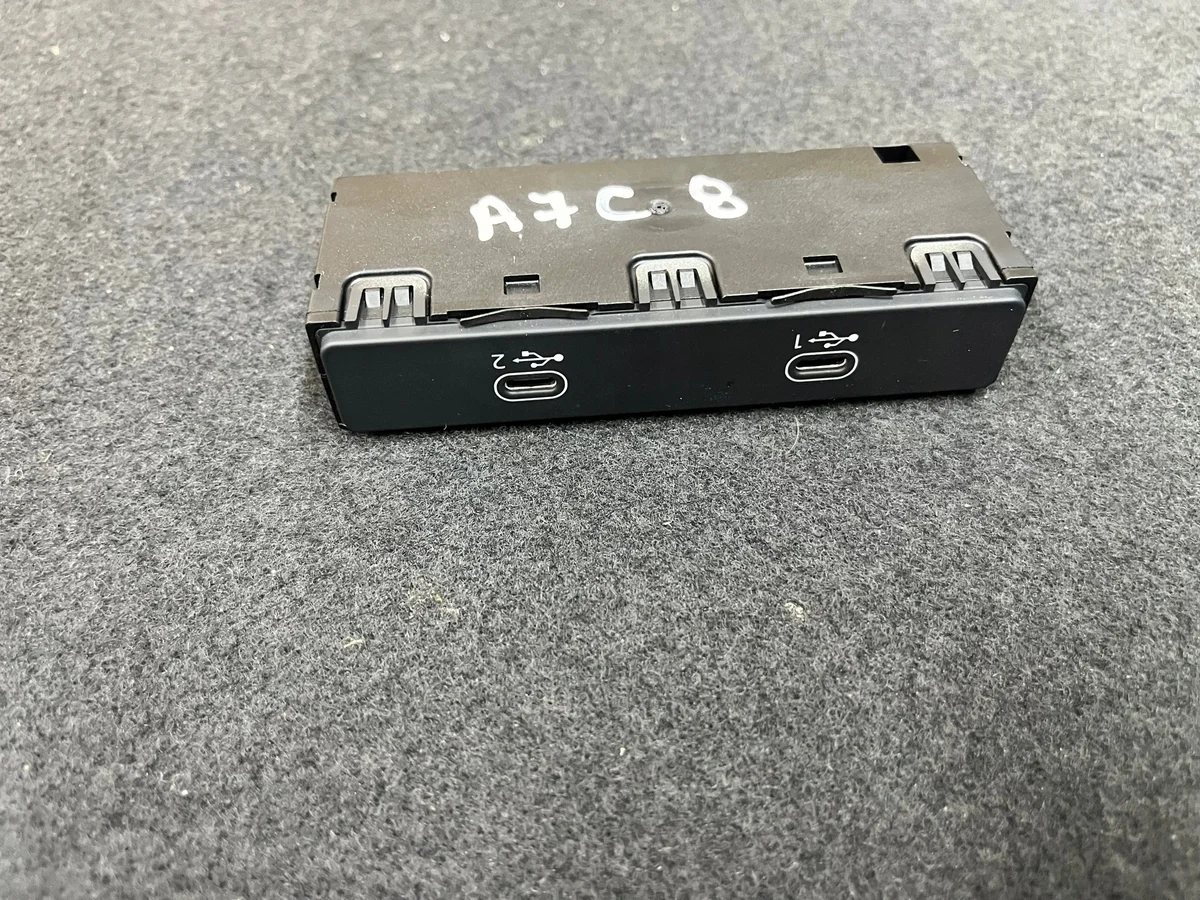 Audi SQ7/Q8 USB-portti 4N1035736