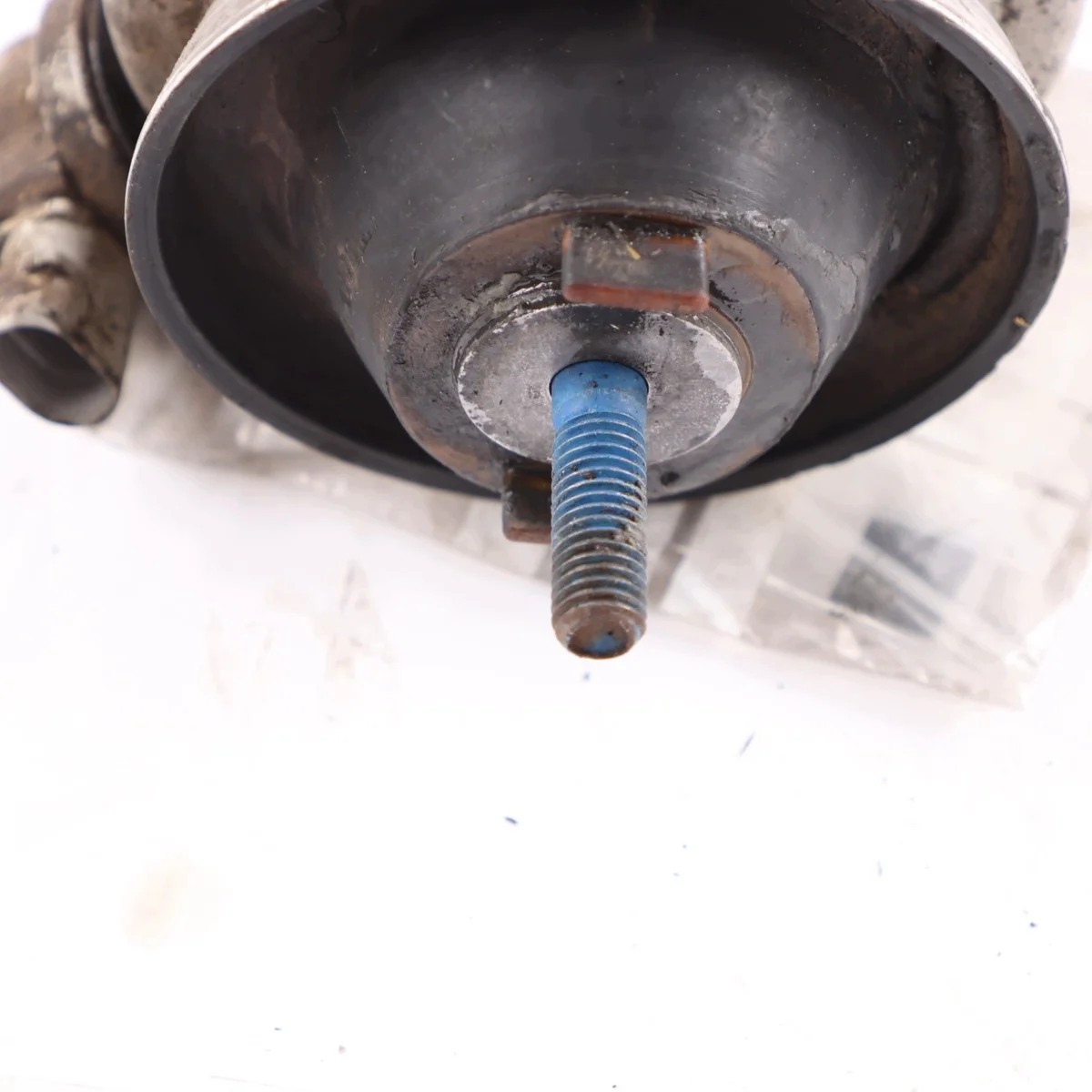 Support moteur Audi A6 C6 FL droit image 5
