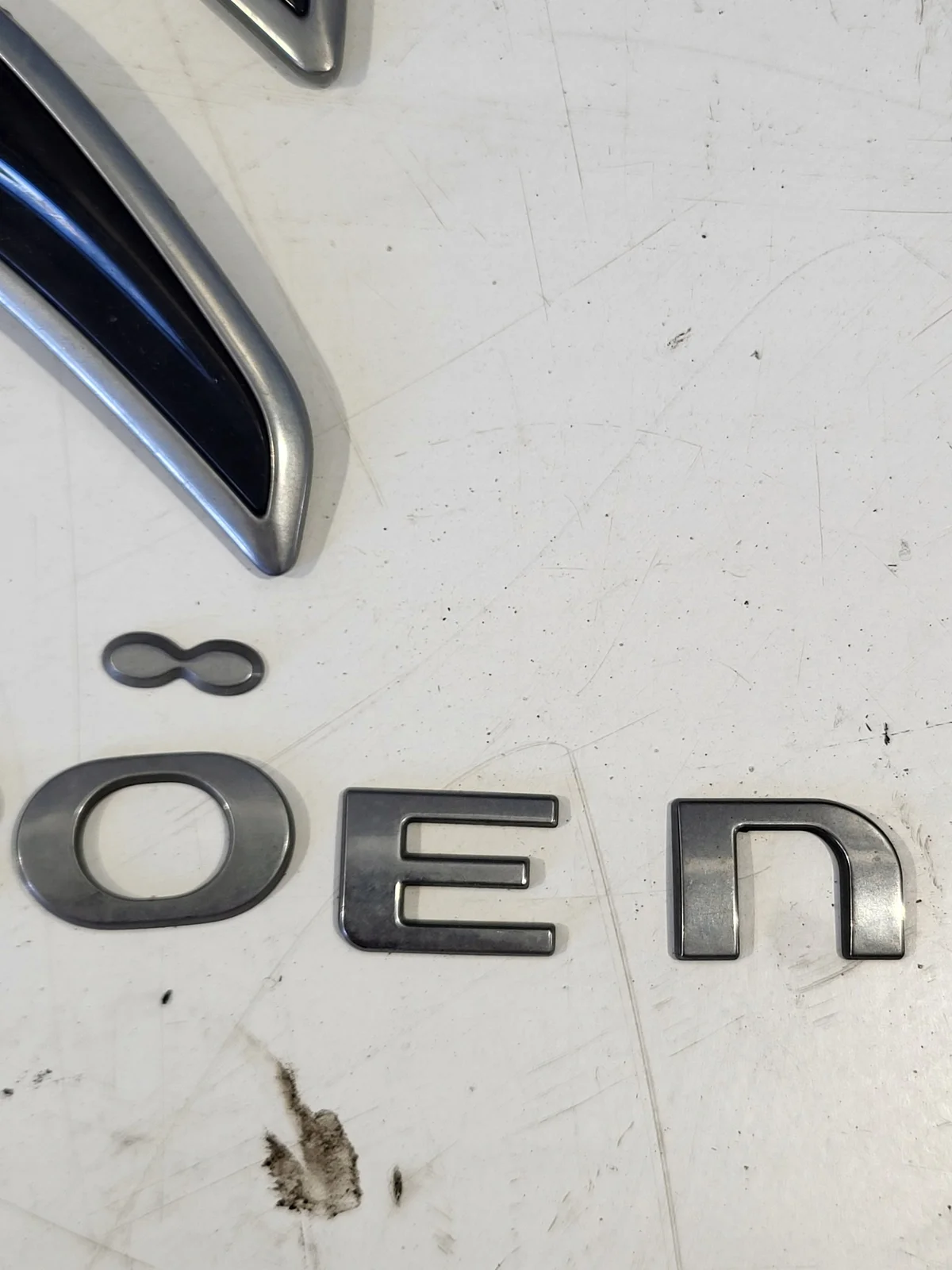 Emblema posteriore Citroen C4 Cactus 2016- image 4