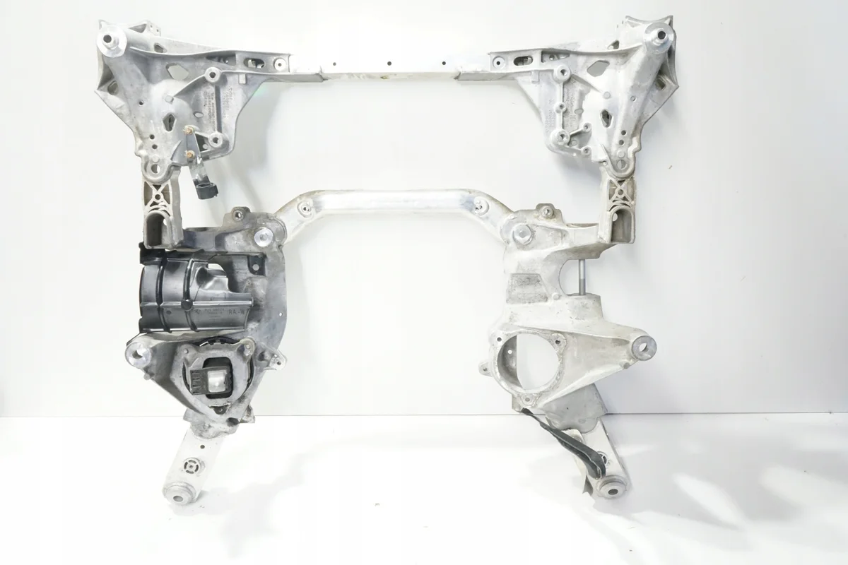 Sanki silnika BMW G30 G31 G32 G11 G12 F90 M5
