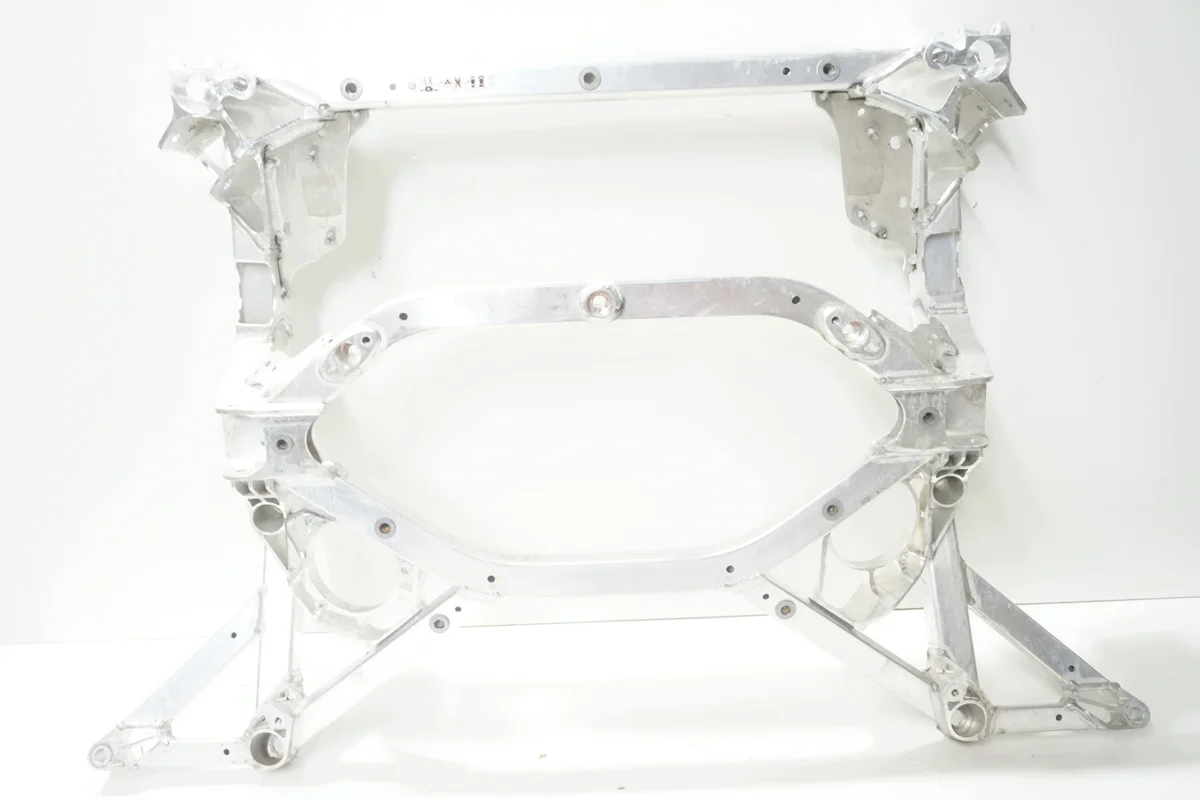 Carrello anteriore BMW M2 M3 M4 G80 G81 G82