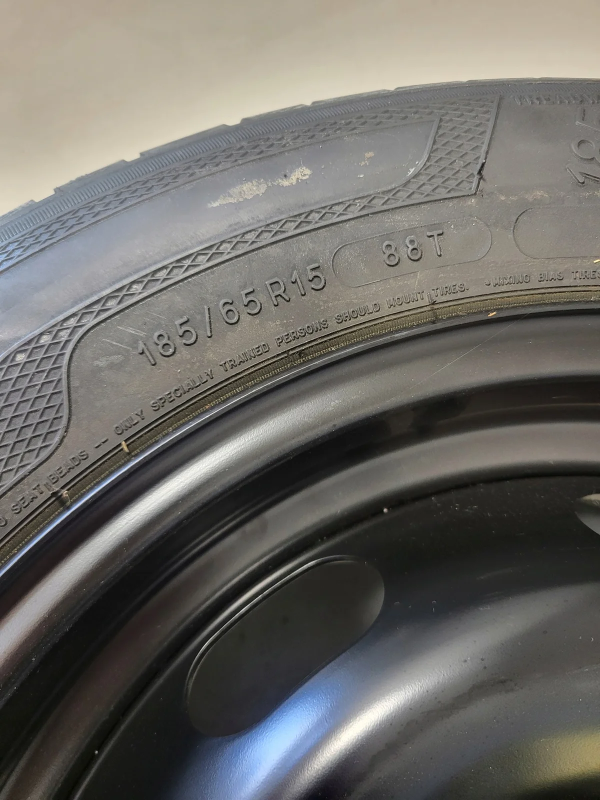 Citroen C3 III vararengas 185/65 15" image 3