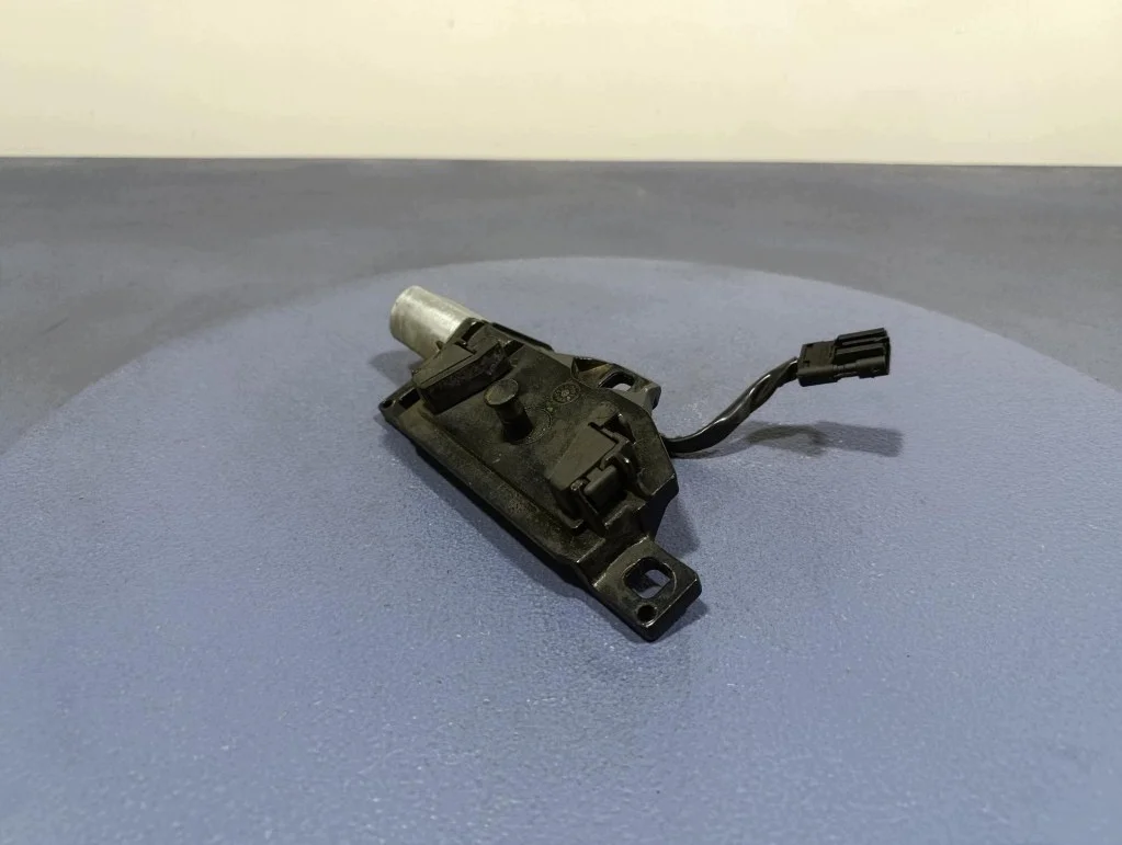 BMW X6 E71 08-14 Chiusura Bagagliaio A-1021515-