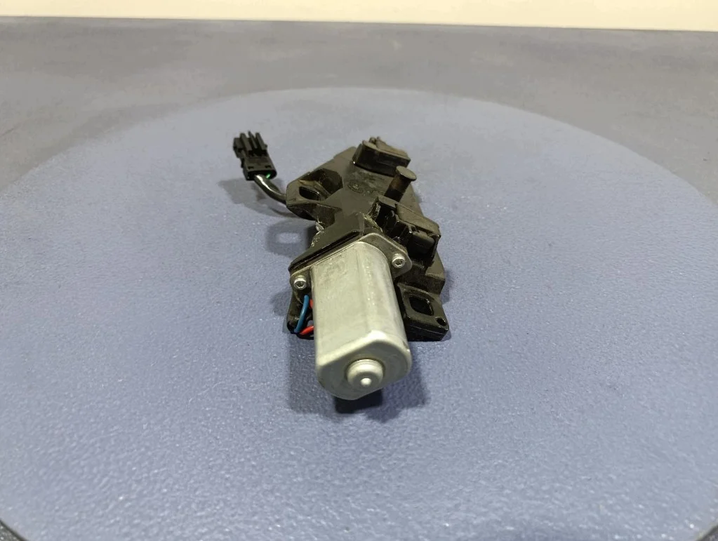 BMW X6 E71 08-14 Fecho Porta-Malas image 5