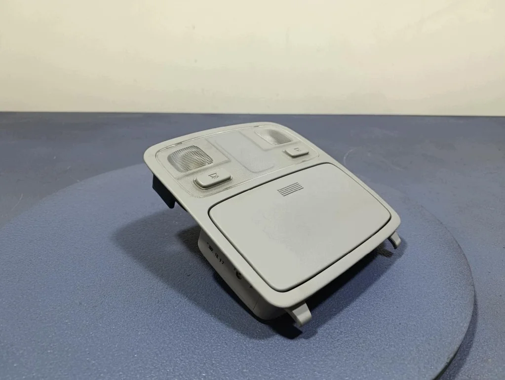 KIA Sportage II 04-08 innerbelysning A-1021831- image 4