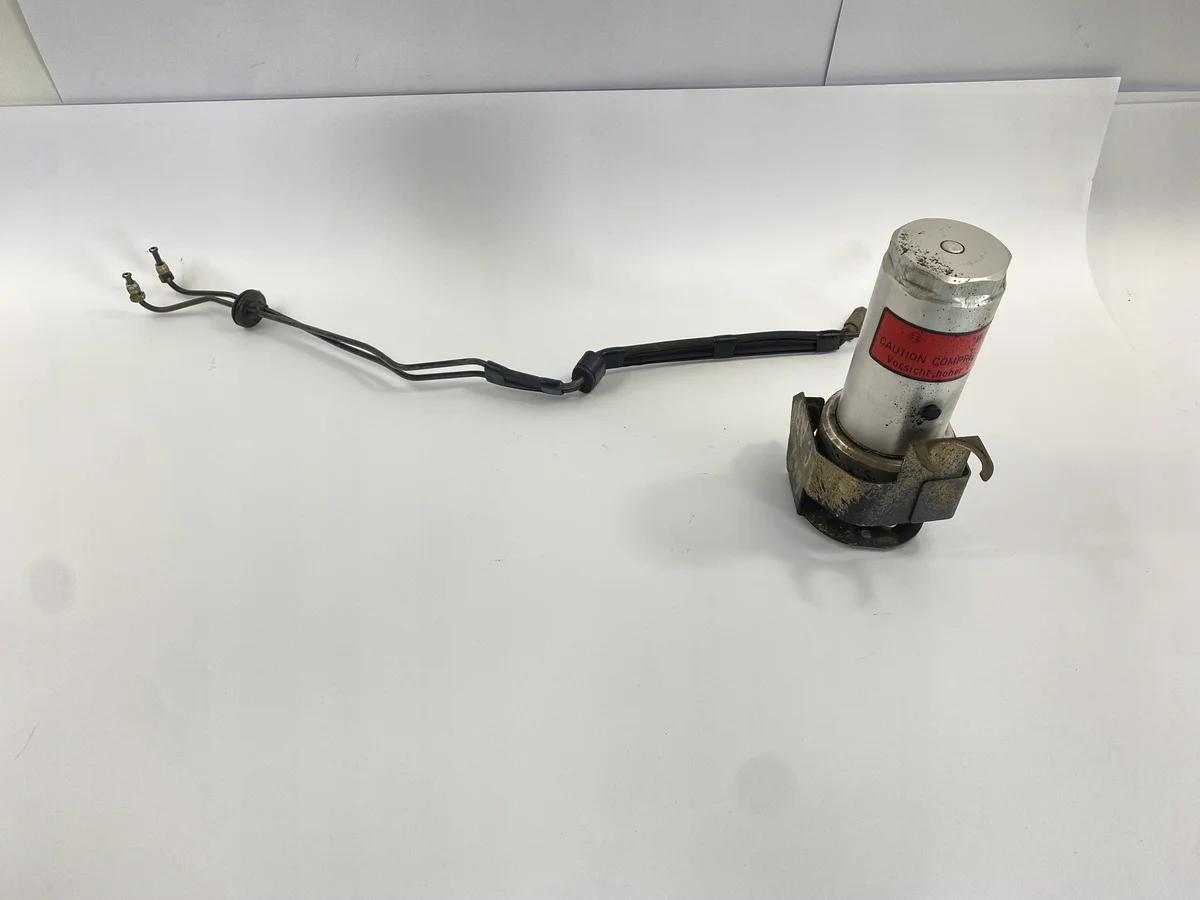 Used Pressure Accumulator 0004300594 for Mercedes