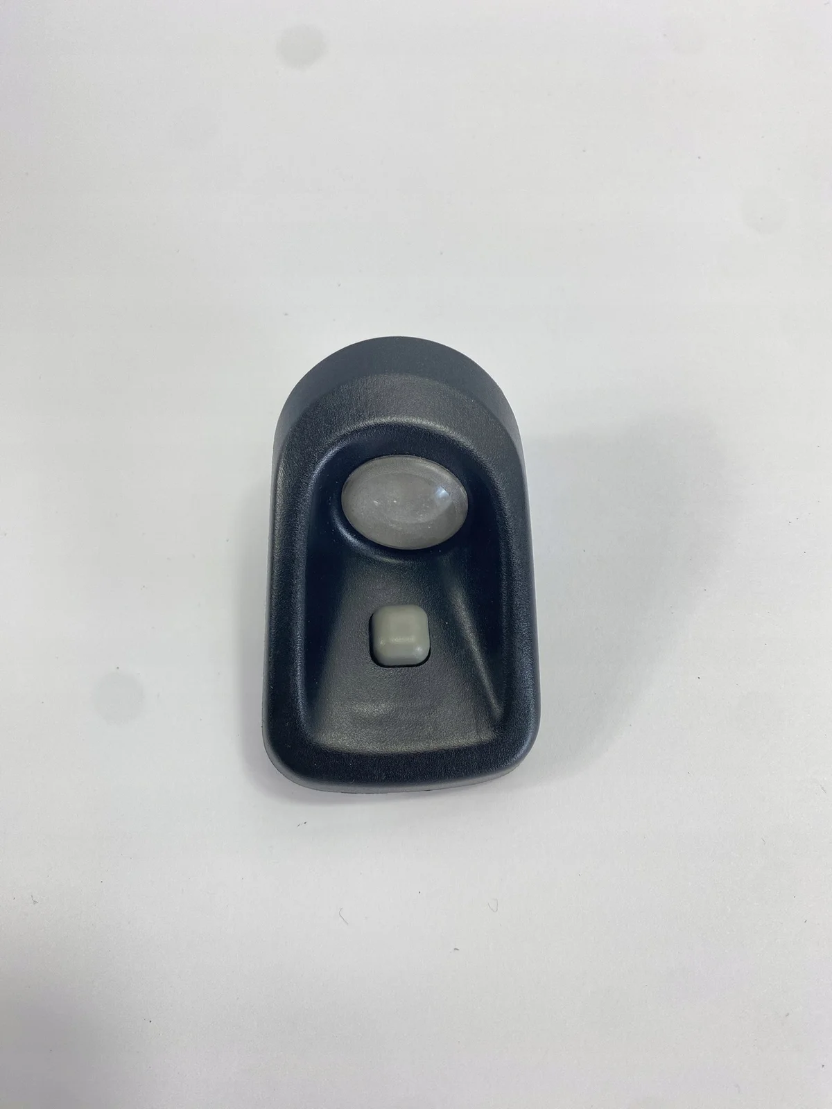 Bakre kabinljus Mercedes W126 C-stolpe