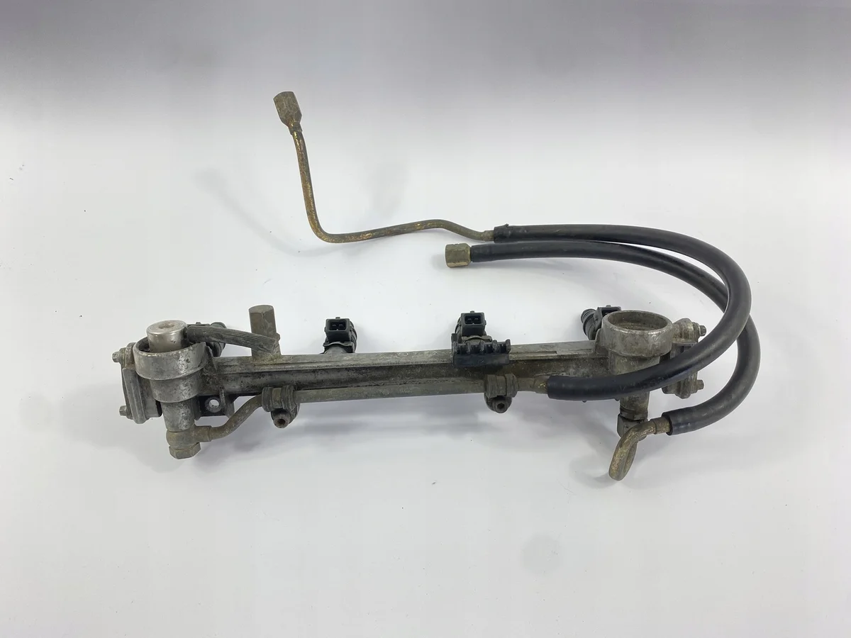 Rampa Inyectores Mercedes W124 M111 Usado image 8