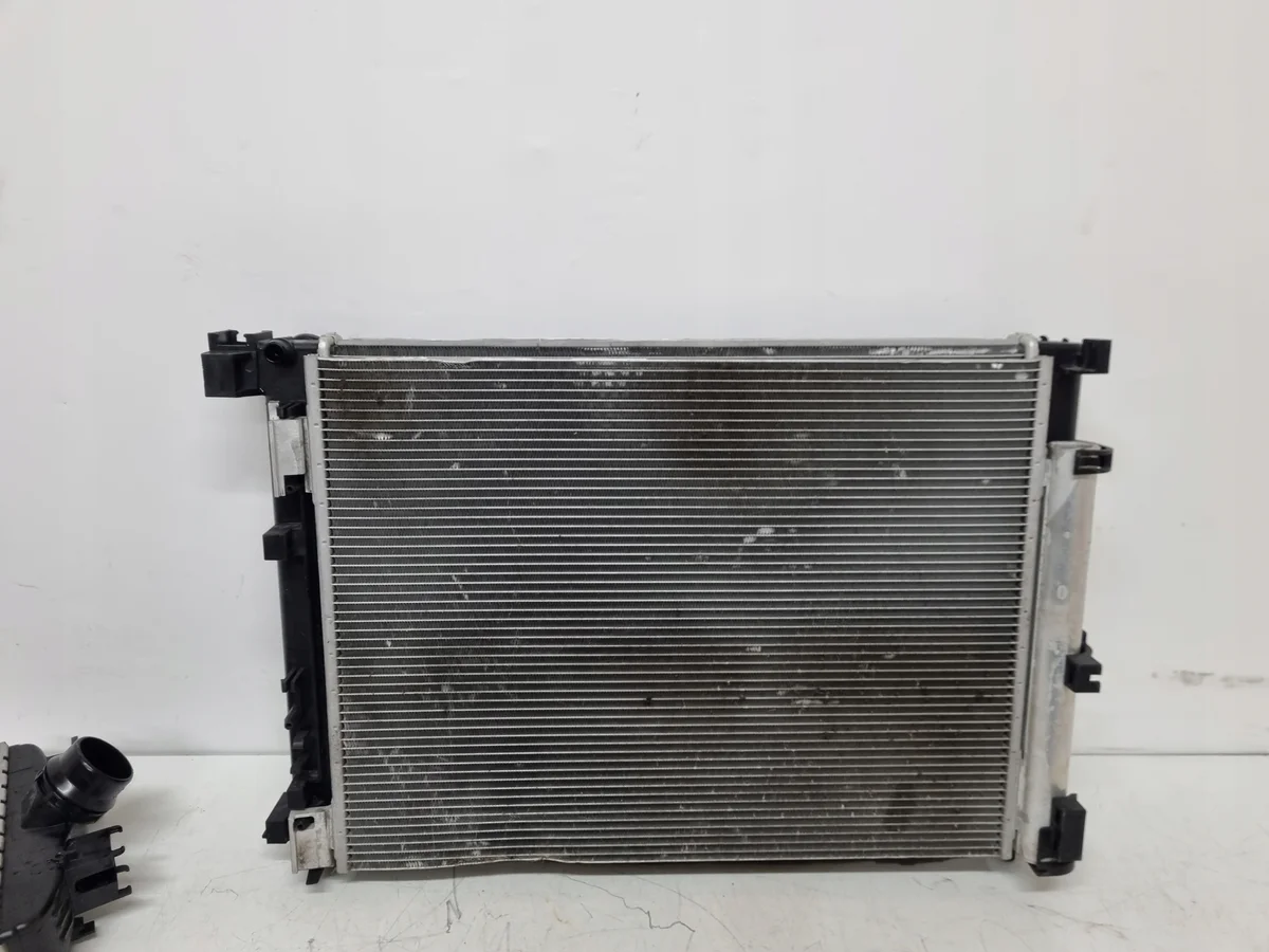 Condenseur clim Renault Clio Captur 92100-5FA0A-C image 5