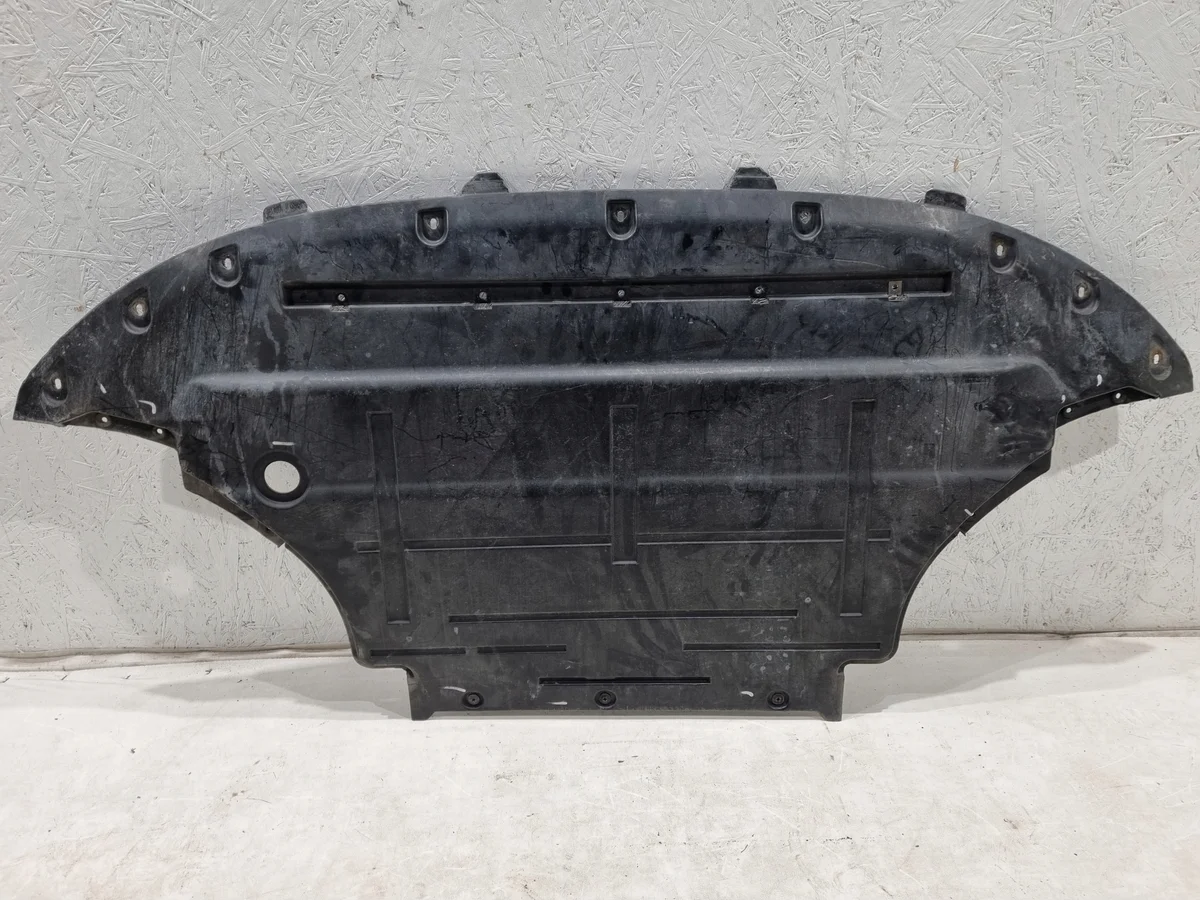 Audi Q5 8R0 Engine Splash Shield 8R1863821F