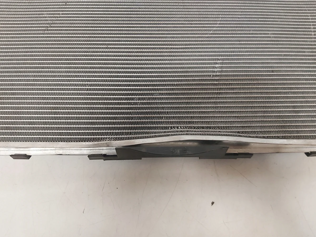 Radiador Tesla Model 3 Y Usado OEM image 5