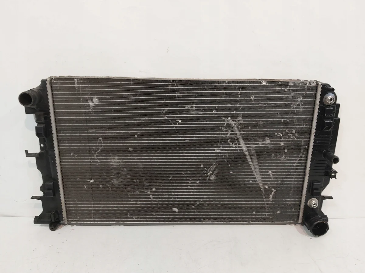 Radiador Mercedes-Benz A9065001402 Usado image 3
