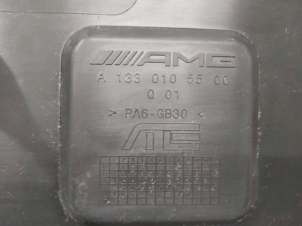 Motorabdeckung Mercedes-Benz OE a1330105500 image 3