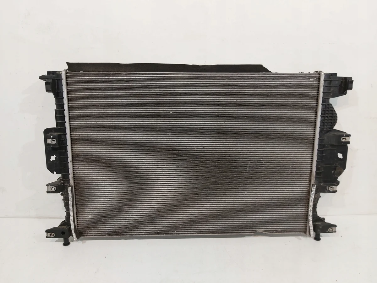 Koelvloeistofradiator Ford Edge 2.0 TDCI E1G3-8005-B473D