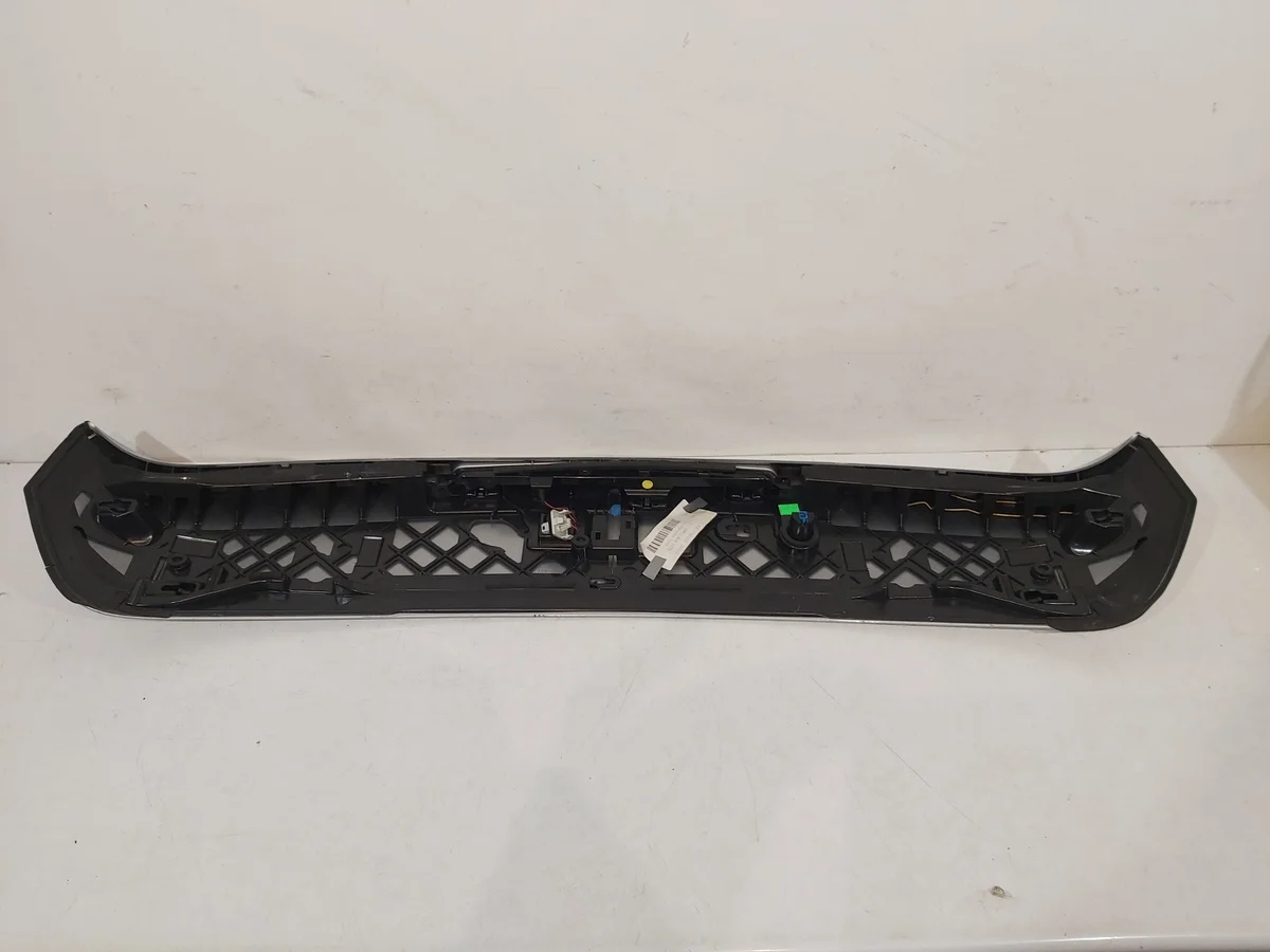 Spoiler hayon MERCEDES GLC W253 A2537900088 image 4