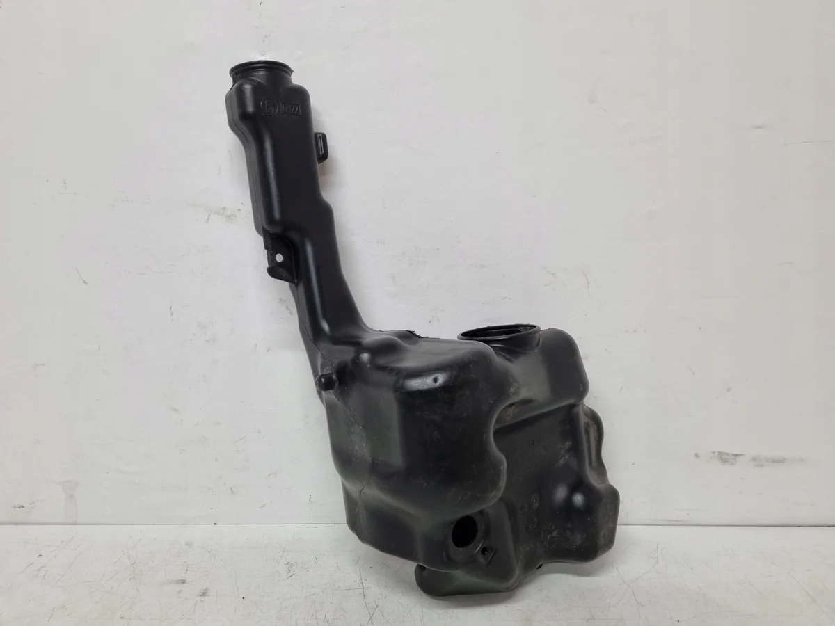 Reservoir ruitensproei Mercedes W204 A2048602060