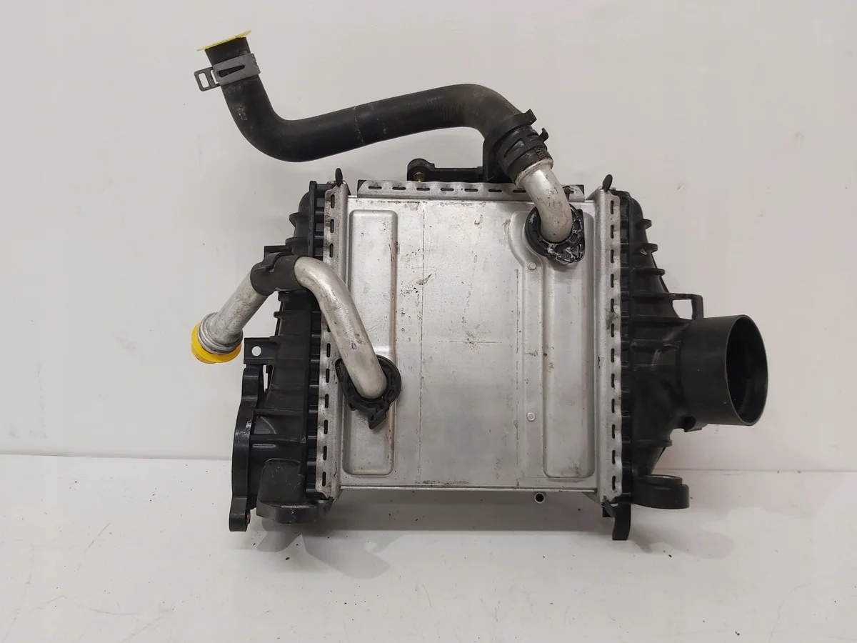 Intercooler Mercedes A6540901500 Usato image 4