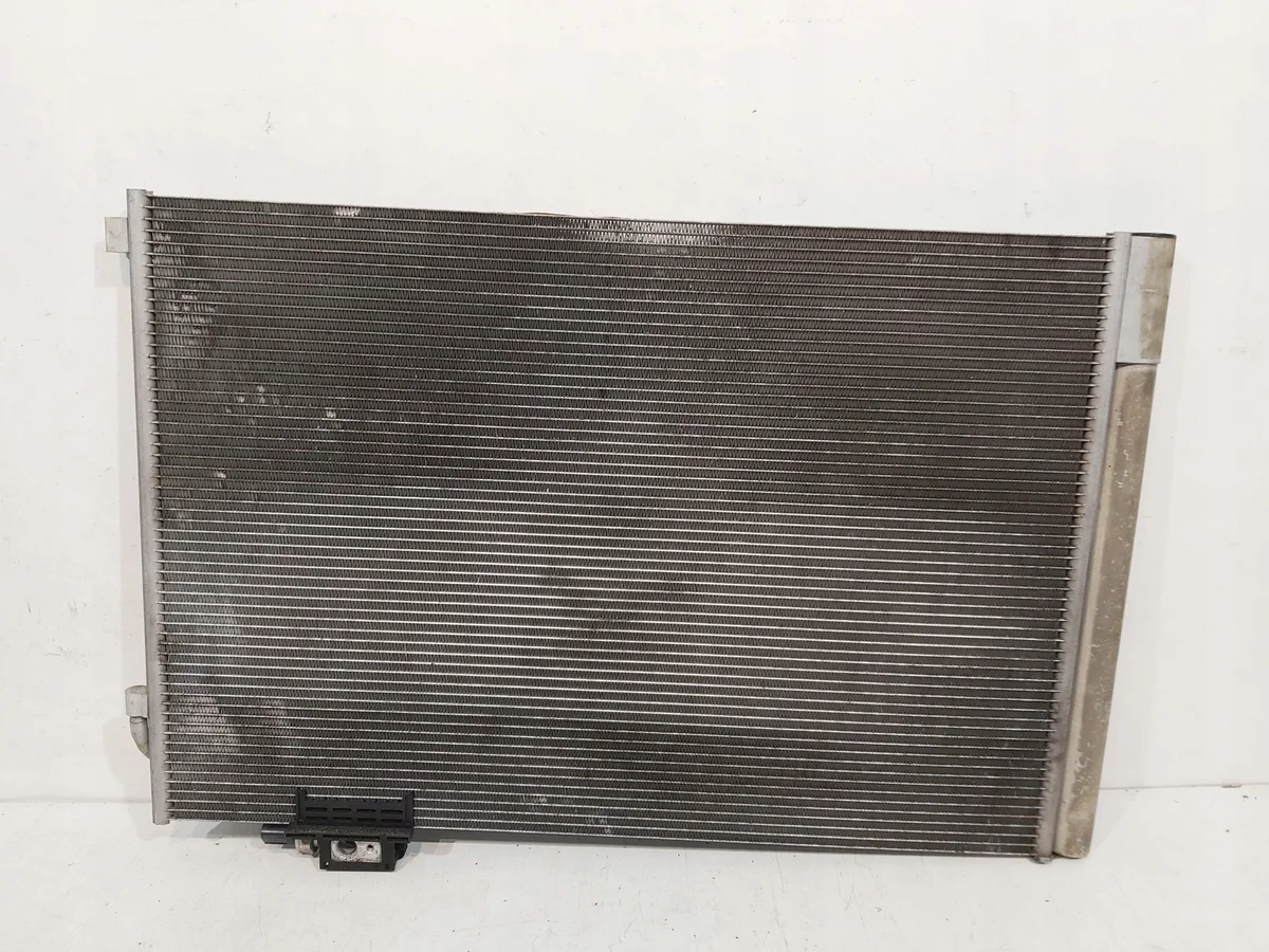 MERCEDES R172 R231 Radiateur Climatisation A1975000054 image 3
