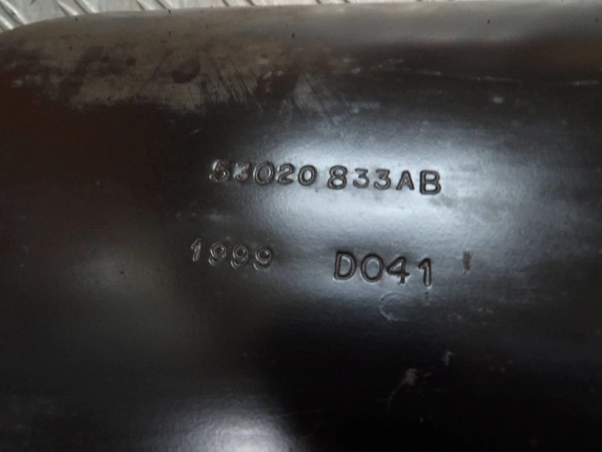 JEEP CHEROKEE XJ 4.0 OLIEPAN 53020833AB image 5