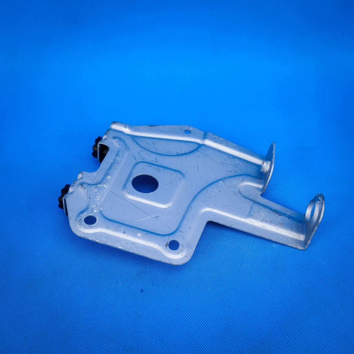 Soporte Condensador A/C BMW 5 G30 OE