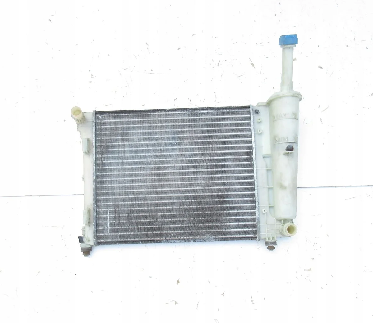 Fiat OE 51939068 Radiatore Motore Usato