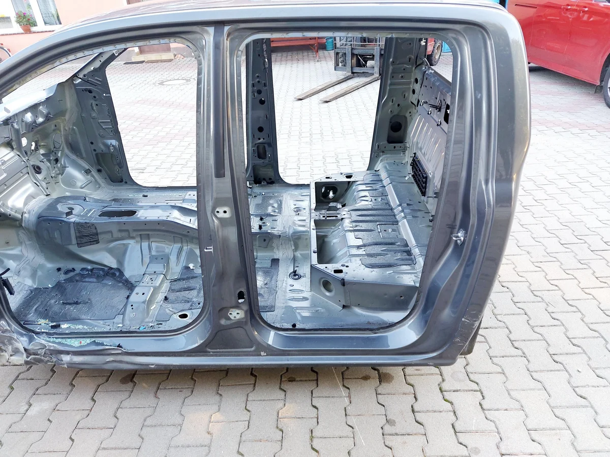 Ford Ranger VI kynnys vasen keskipilari image 4