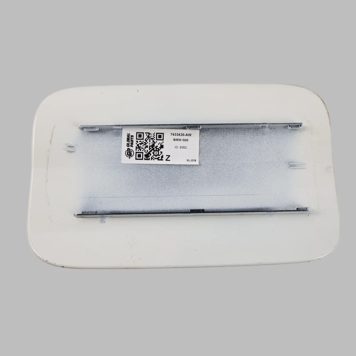 BMW 3 G20 G21 Klappe Tankdeckel C31 7433430 image 9