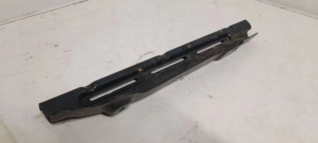 JAGUAR XE Akun kiinnike GX73454B79AC