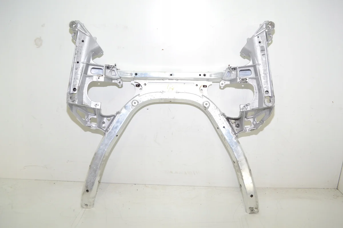 BMW E61 E60 Traverse Sospensione Anteriore