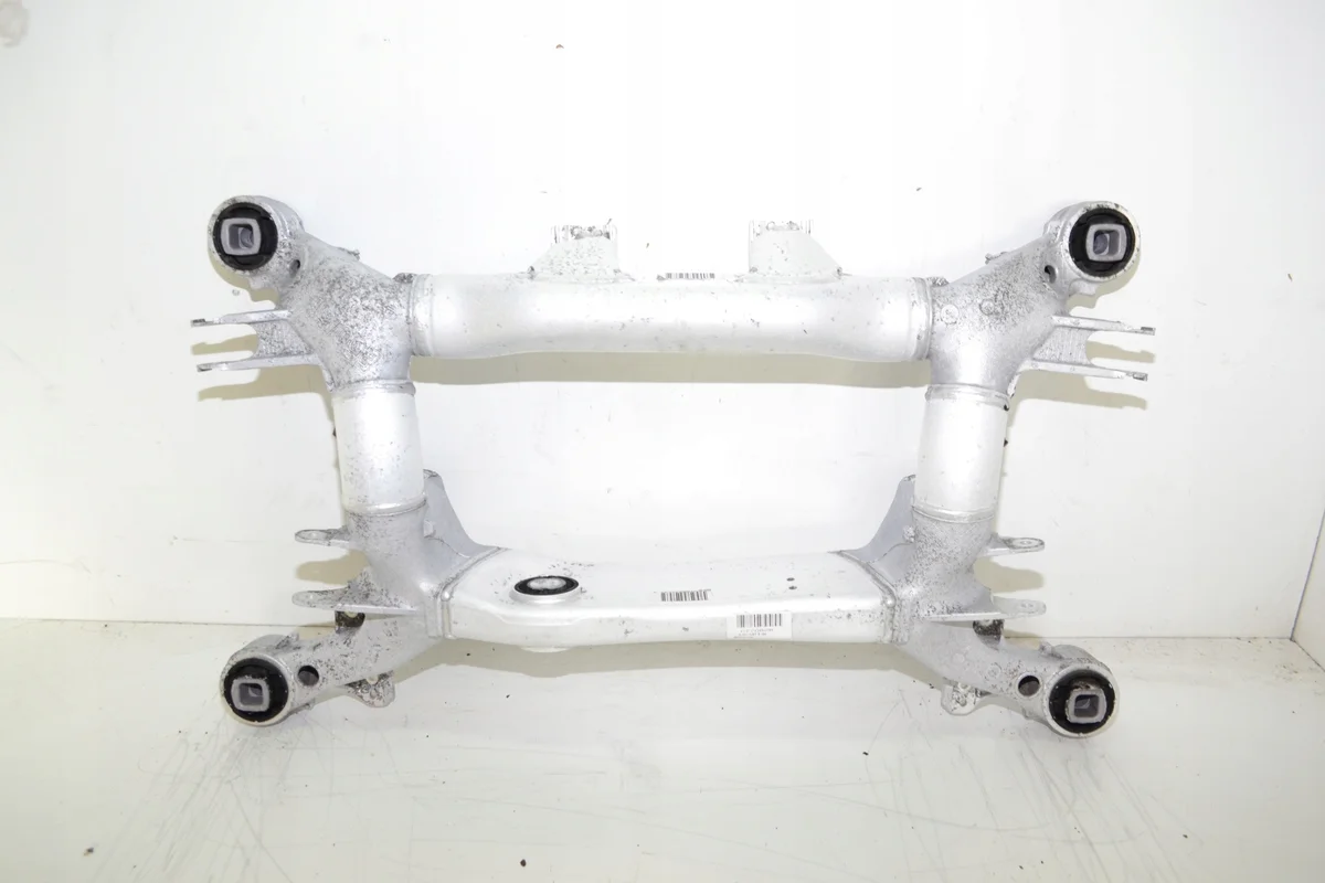 BMW E60 E61 Sospensione Posteriore Telaio 6770828 image 5