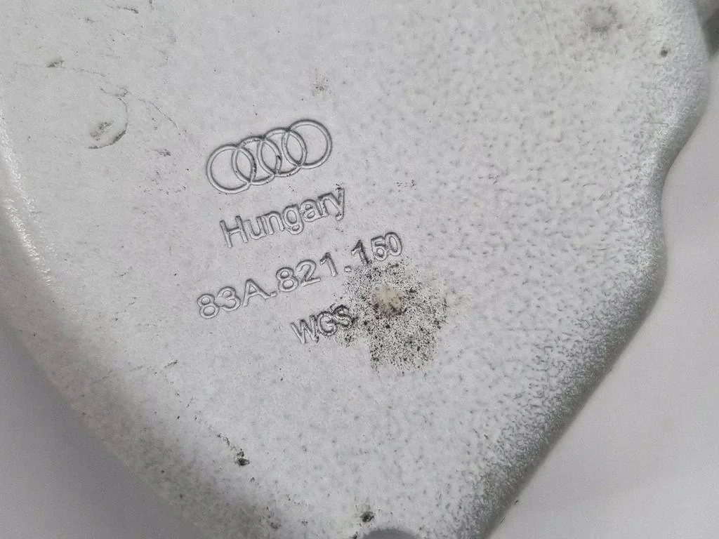 Support aile droite Audi Q3 83A821150 image 8