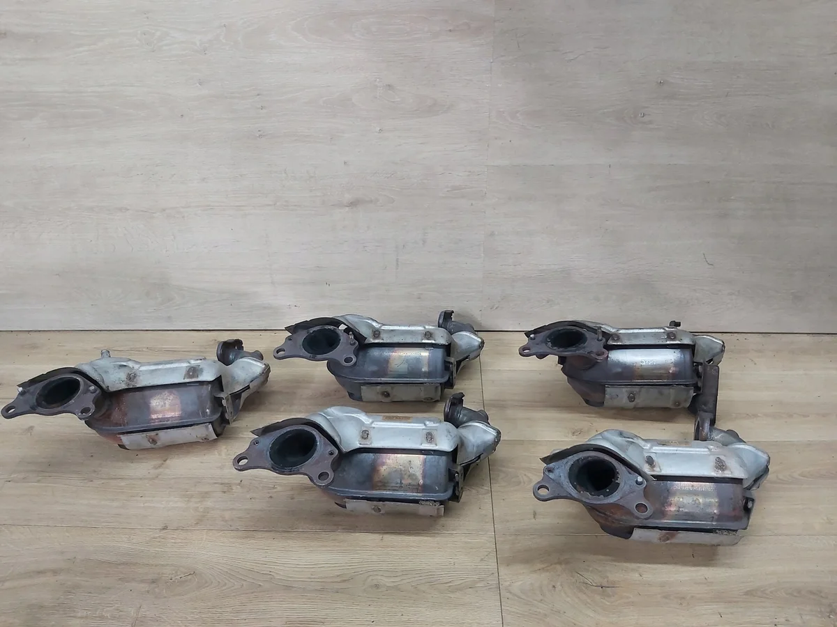 Katalysator Nissan Qashqai J11 Juke 208A07923R
