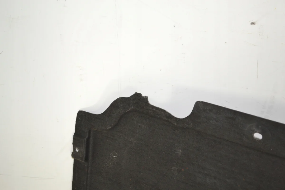 BMW 5 E60 Underbody Shield Right Used image 3
