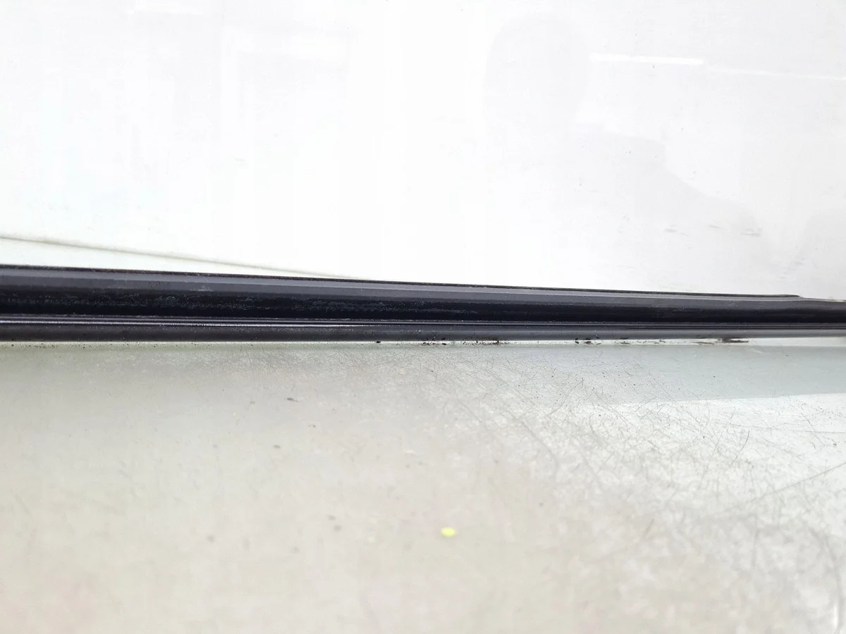 BMW X5 G05 Heckscheibenleiste 7444067 image 3