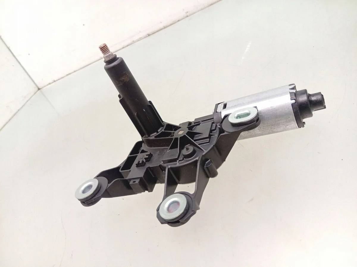 Land Rover Freelander 2 Heckwischer Motor 50321111 image 3