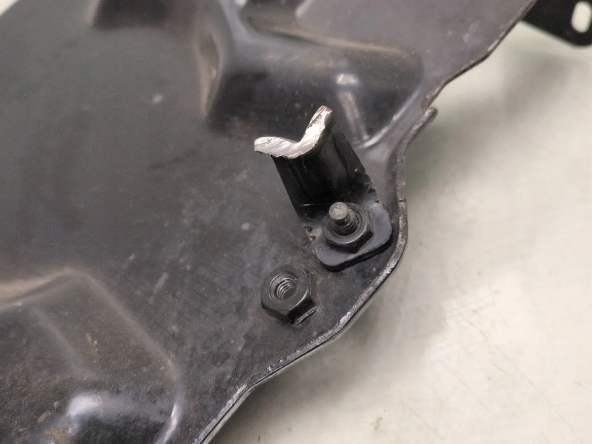 2015 Peugeot RCZ Support Batterie FRC169245 image 6