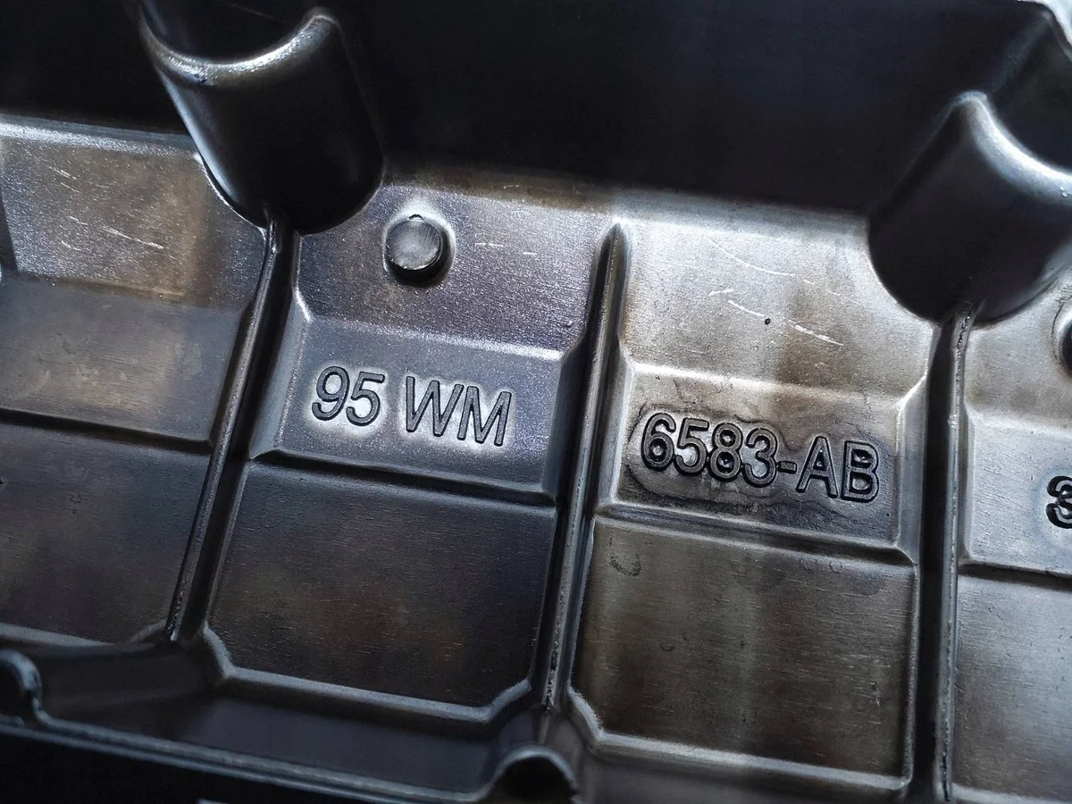 Couvre-culasse Ford Galaxy 1999 95WM6583AB image 5